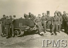 1944, Qassasin, Egipt.
Żołnierze 15 Wileńskiego Batalionu Strzelców 
