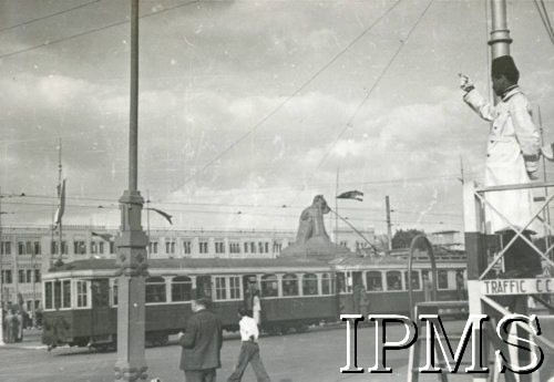 Styczeń-luty 1944, Kair, Egipt.
Ulica, widoczny tramwaj. Podpis oryginalny: 