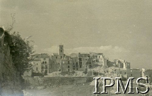 Maj 1944, Viticuso, Włochy.
Budynki zniszczone na skutek działań wojennych
Fot. NN, Kronika 15 Wileńskiego Batalionu Strzelców 