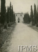 Lipiec 1944, Monte Polesco, Włochy.
Widok na pałac. Miasteczko zostało zdobyte przez 15 Wileński Batalion Strzelców 