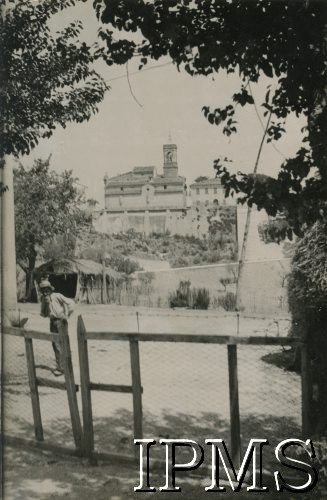 Sierpień 1944, Castel Collona, Włochy.
Widok na miasteczko zdobyte przez 3 i 4 kompanię 15 Wileńskiego Batalionu Strzelców 