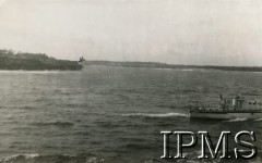 19.09.1946, Mombasa, Kenia.
Widok na wybrzeże z pokładu statku 