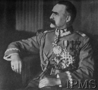 1923, Warszawa, Polska.
Marszałek Józef Piłsudski, portret w mundurze.
