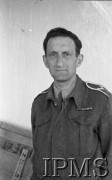Marzec 1942, Jangi-Jul, Uzbekistan, ZSRR.
Stumer - kinomechanik (w 1943 roku zdezerterował do kibucu w Palestynie).
Fot. Stanisław Lipiński, Instytut Polski im. Gen. Sikorskiego w Londynie [album negatywowy A-I ROSJA] - płachta 22
