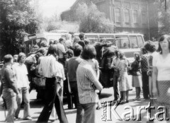 25.06.1976, Radom. 
Wydarzenia radomskie - czerwiec 1976. Demonstranci jadący w kierunku KW PZPR.
Fot. NN, zbiory Ośrodka KARTA