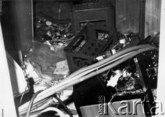 25.06.1976, Radom. 
Wydarzenia radomskie - czerwiec 1976. Zdemolowane wnętrza w budynku KW PZPR - magazyn bufetu.
Fot. NN, zbiory Ośrodka KARTA [sygn. OK 010633]

