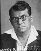 1937, ZSRR.
Jakub Zbiniewicz-Zysman, rozstrzelany 20 września 1937 w czasie Wielkiej Czystki, portret więzienny.
Fot. zbiory Ośrodka KARTA.
 
