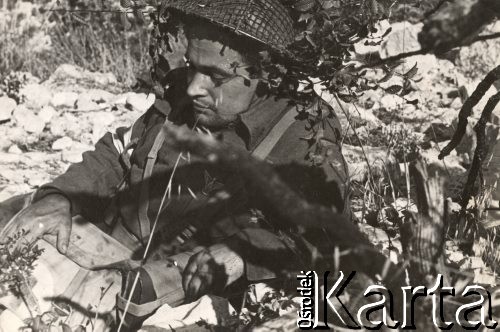 Maj 1944, Cassino, Włochy.
Bitwa pod Monte Cassino. Sanitariusz Kozłowski, portret.
Fot. NN, zbiory Instytutu Józefa Piłsudskiego w Londynie
