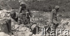 Maj 1944, rejon Monte Cassino, Włochy.
Bitwa pod Monte Cassino, grupa odpoczywających żołnierzy 2 Korpusu.
Fot. NN, zbiory Instytutu Józefa Piłsudskiego w Londynie