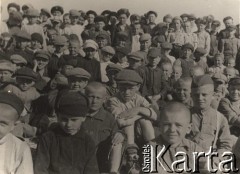 Maj 1942, Wrewskoje, Uzbekistan, ZSRR.
Obóz dla junaków.
Fot. NN, zbiory Instytutu Józefa Piłsudskiego w Londynie