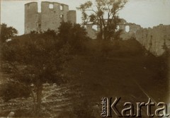 1921, Kazimierz Dolny, Polska.
Ruiny zamku.
Fot. NN, zbiory Ośrodka KARTA, udostępniła Barbara Krzystek