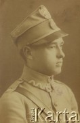 Ok. 1920, Polska.
Władysław Grochola mundurze Armii gen. Hallera.
Fot. NN, zbiory Ośrodka KARTA, przekazała Wiesława Grochola