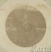 Ok. 1920, Polska.
Oficer Wojska Polskiego na koniu.
Fot. NN, zbiory Ośrodka KARTA, przekazała Wiesława Grochola