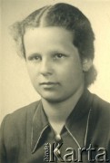 1941-1943, brak miejsca.
Wiesława Grochola.
Fot. NN, zbiory Ośrodka KARTA, album przekazała Wiesława Grochola