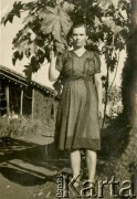 1942-1947, Indie.
Antonina Gołębiowska, deportowana w 1940 roku do Związku Radzieckiego, po ewakuacji z ZSRR przebywała w Indiach.
Fot. NN, zbiory Ośrodka KARTA, udostępnił Adam Gołębiowski