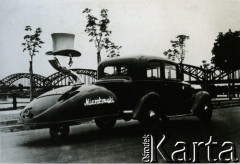 1937-1938, Warszawa, Polska.
Reklama firmy 