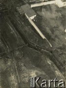 1927-1929, Płock, Polska.
Budowa Elektrowni Miejskiej w Radziwiu. Widok z lotu ptaka.
Fot. NN, zbiory Ośrodka KARTA