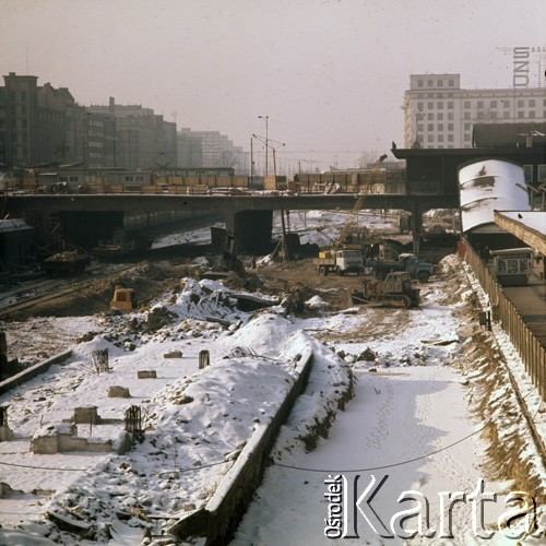 1972-1973, Warszawa, Polska.
Budowa dworca Warszawa Centralna.
Fot. Lubomir T. Winnik, zbiory Ośrodka KARTA