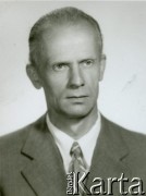 1964, Polska.
Wacław Urbanowicz (1913-2013). Karierę marynarską rozpoczął w 1936 roku na statkach pasażerskich GAL-u (Gdynia-Ameryka Linie Żeglugowe S.A): SS 