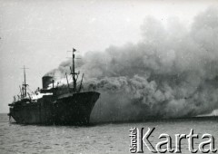 15.05.1940, Vestfjord, Norwegia.
Płonący MS 