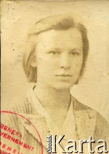 1941, Polska.
Adela, siostra Wacława Urbanowicza.
Fot. NN, kolekcja Wacława Urbanowicza, zbiory Ośrodka KARTA