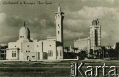 Port Said, Egipt.
Fragment miasta, widoczny meczet i katedra.
Fot. NN, kolekcja Wacława Urbanowicza, zbiory Ośrodka KARTA
