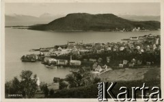 Harstad, Norwegia.
Panorama miasta.
Fot. NN, kolekcja Wacława Urbanowicza, zbiory Ośrodka KARTA