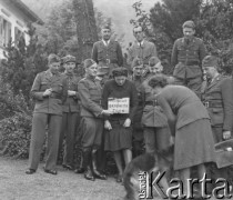 1943-1945, Baden, Szwajcaria
Zespół redakcyjny 