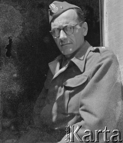 1943-1945, Baden, Szwajcaria.
Internowany żołnierz 2. Dywizji Strzelców Pieszych oraz dziennikarz gazety 