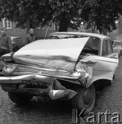 14.05.1972, Berlin, Niemiecka Republika Ludowa (NRD).
Zniszczony samochód.
Fot. Maciej Jasiecki, zbiory Ośrodka KARTA