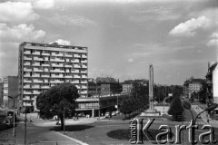 Lata 70., Szczecin, Polska.
Pomnik Wdzięczności Armii Radzieckiej przy pl. Żołnierza Polskiego.
Fot. Maciej Jasiecki, zbiory Ośrodka KARTA