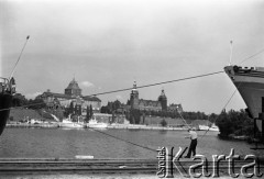 Lata 70., Szczecin, Polska.
Widok na Odrę i Wały Chrobrego.
Fot. Maciej Jasiecki, zbiory Ośrodka KARTA