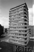 Lata 70., Szczecin, Polska.
Ulica Kujawska.
Fot. Maciej Jasiecki, zbiory Ośrodka KARTA
