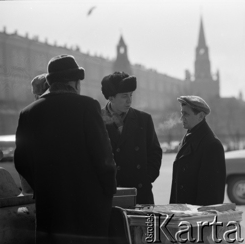1966, Moskwa, ZSRR.
Handel na Placu Czerwonym.
Fot. Maciej Jasiecki, zbiory Ośrodka KARTA