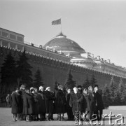 1966, Moskwa, ZSRR.
Wycieczka na Placu Czerwonym.
Fot. Maciej Jasiecki, zbiory Ośrodka KARTA
