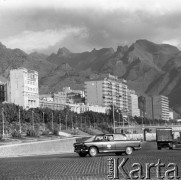 Lata 70., Santa Cruz de Tenerife, Hiszpania.
Port. Zdjęcie zrobione w czasie rejsu.
Fot. Maciej Jasiecki, zbiory Ośrodka KARTA