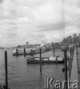 1972, Hamburg, Republika Federalna Niemiec.
Port. Zdjęcie wykonane w czasie rejsu MS Gliwice II. 
Fot. Maciej Jasiecki, zbiory Ośrodka KARTA