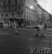 1972, Kopenhaga, Dania.
Remont szyn. Zdjęcie zrobione w czasie rejsu MS Jedność Robotnicza.
Fot. Maciej Jasiecki, zbiory Ośrodka KARTA
