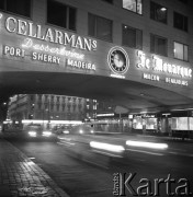 1972, Kopenhaga, Dania.
Miasto nocą. Zdjęcie zrobione w czasie rejsu MS Jedność Robotnicza.
Fot. Maciej Jasiecki, zbiory Ośrodka KARTA