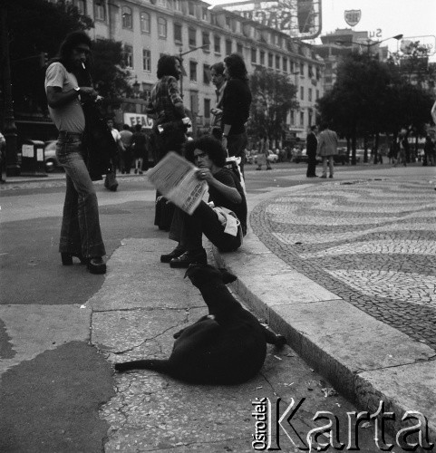 Wrzesień 1975, Lizbona, Portugalia.
Życie miejskie. Zdjęcie wykonane w czasie rejsu MS Kopalnia Wirek.
Fot. Maciej Jasiecki, zbiory Ośrodka KARTA
