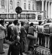 Wrzesień 1975, Lizbona, Portugalia.
Manifestacja na placu Rossi. Zdjęcie wykonane w czasie rejsu MS Kopalnia Wirek.
Fot. Maciej Jasiecki, zbiory Ośrodka KARTA