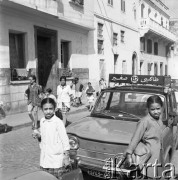 Lata 70., Casablanca, Maroko.
Dzieci. Zdjęcie wykonane w czasie rejsu MS Bieszczady, statku Polskiej Żeglugi Morskiej.
Fot. Maciej Jasiecki, zbiory Ośrodka KARTA