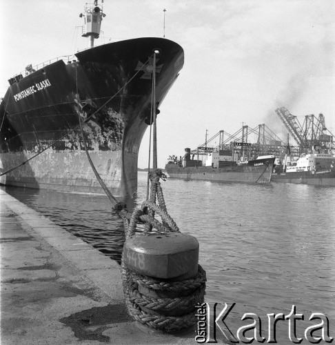 Lata 60.-70., Szczeci, Polska.
Statek m/s Powstaniec Śląski.
Fot. Maciej Jasiecki, Fundacja Ośrodka KARTA