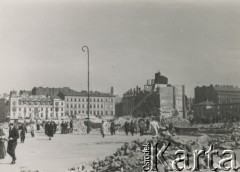 Po 1.09.1939, Warszawa, Polska.
Ruiny miasta.
Fot. NN, zbiory Ośrodka KARTA, udostępnił Roman Trojanowicz