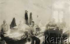 Przed 1939, brak miejsca.
Pawilon dla uchodźców.
Fot. NN, kolekcja Jana Piekutowskiego, zbiory Ośrodka KARTA