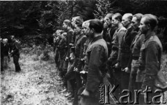 Przed 28.10.1943, Wykus (?), Góry Świętokrzyskie.
Oddział partyzancki inspektora Jana Kosińskiego 