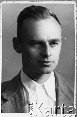 Przed 1939, Polska.
Witold Pilecki, ps. 