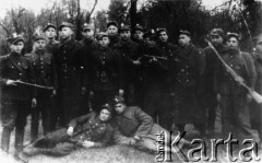 Kwiecień 1944, Ciechowszczyzna nad Niemnem.
2 kompania ppor. Józefa Klukiewicza 