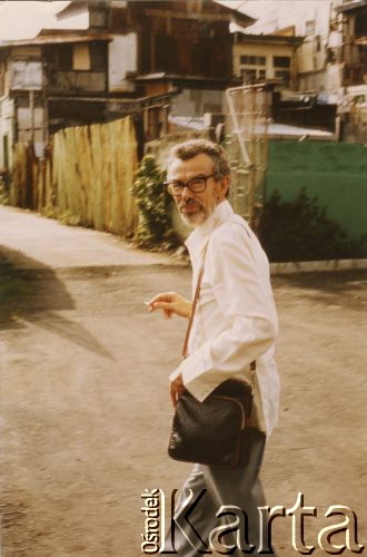 Lata 70., Lome, Togo.
Jan Kułakowski, sekretarz generalny Światowej Konfederacji Pracy.
Fot. NN, kolekcja Zofii i Jana Kułakowskich, udostępniła Zofia Kułakowska, zbiory Ośrodka KARTA