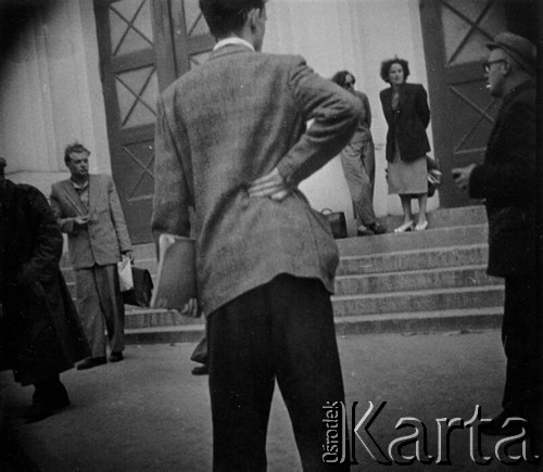 28.06.1956, Poznań, Poznańskie woj., Polska.
Protest poznańskich robotników. Fotografie wykonane przez funkcjonariuszy UB w celu identyfikacji manifestantów.
Fot. NN, zbiory Ośrodka KARTA, udostępnił Grzegorz Braun
